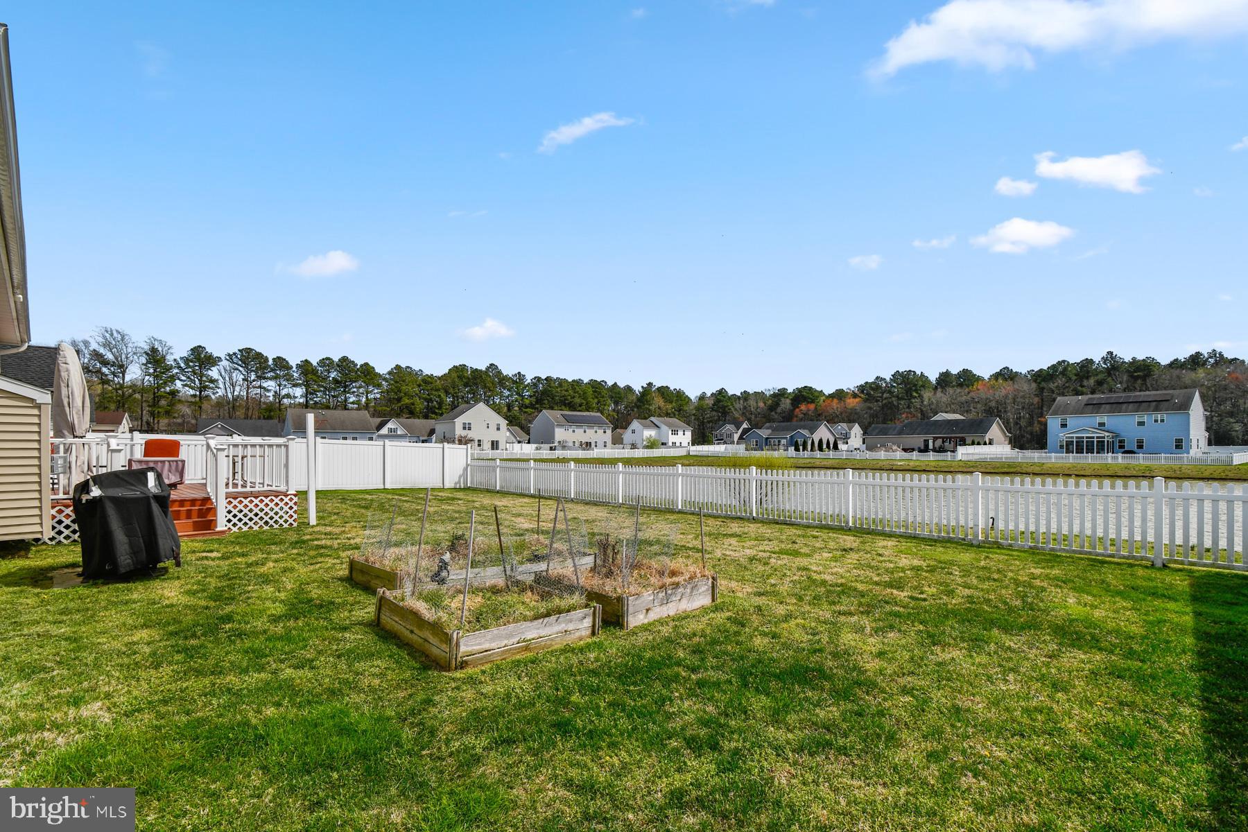 HERON PONDS - Residential