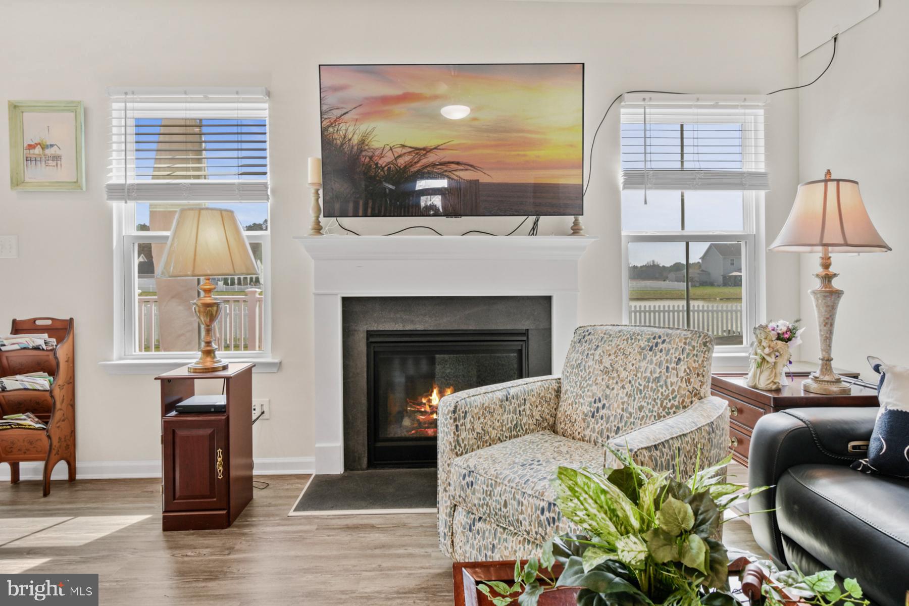 HERON PONDS - Residential