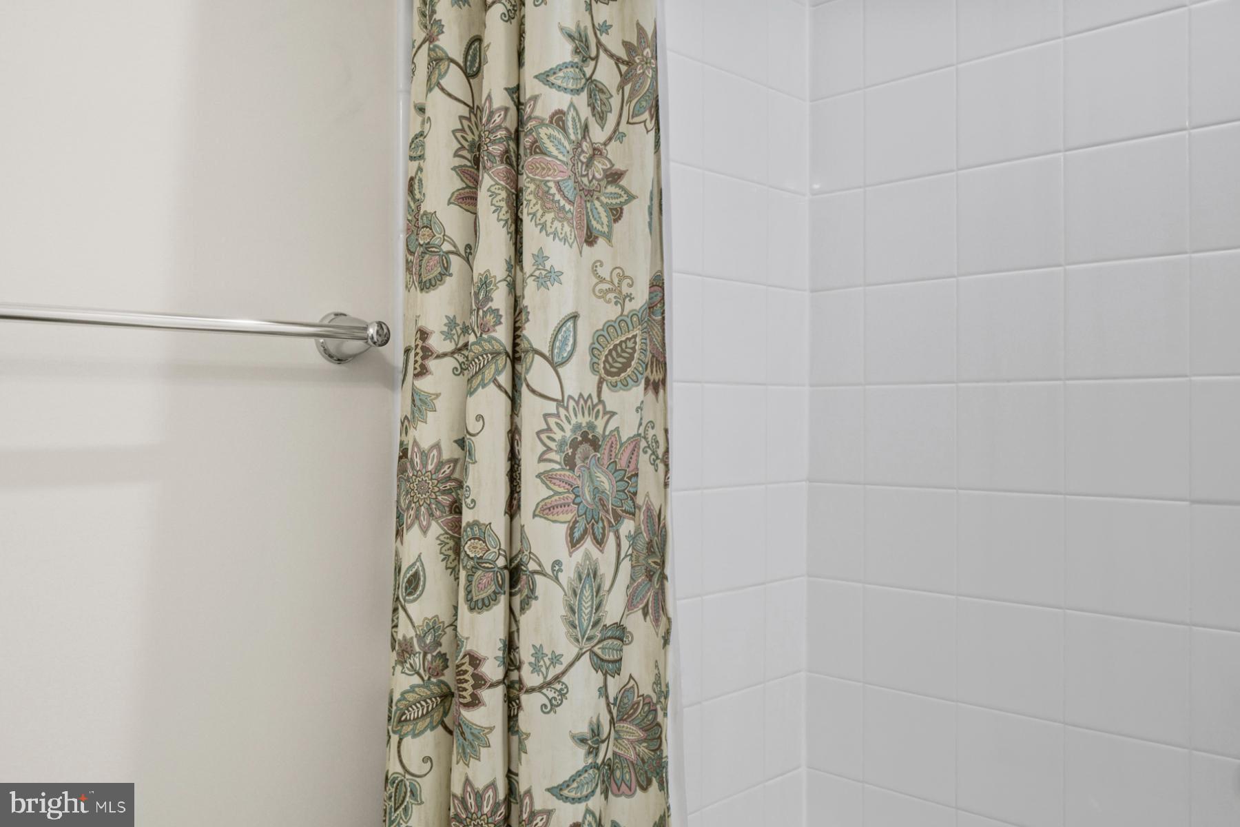 HERON PONDS - Residential