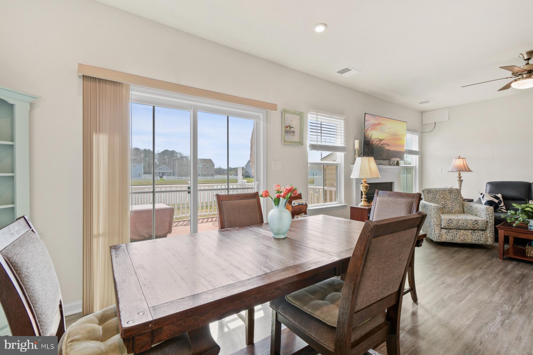 HERON PONDS - Residential