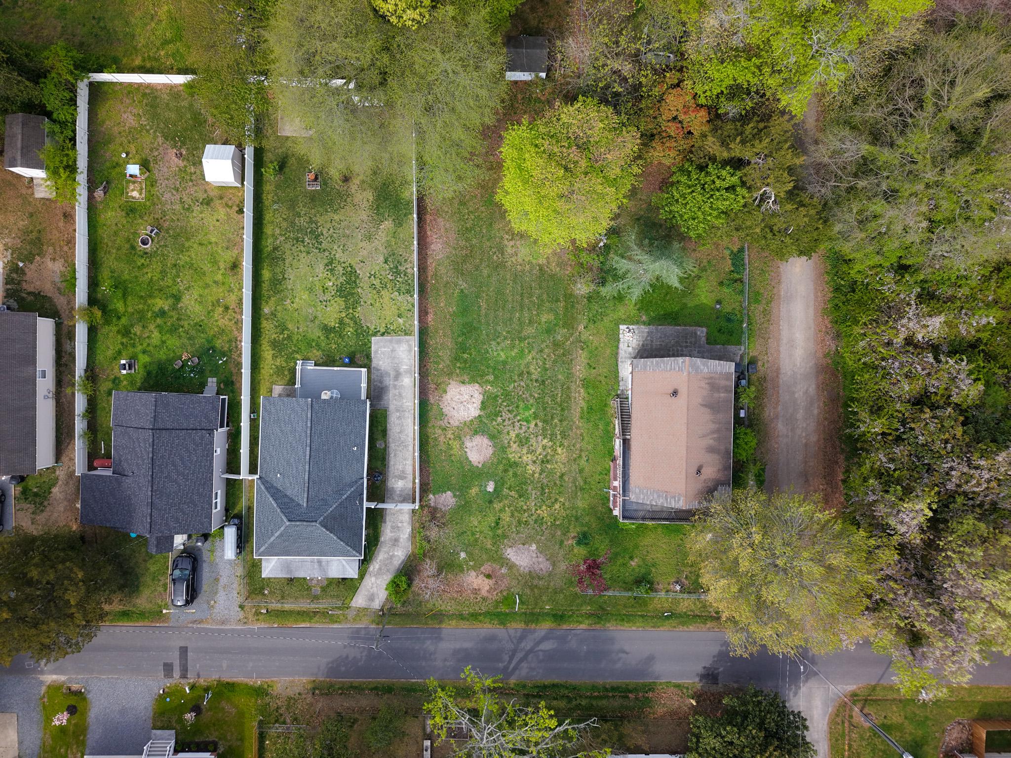 CLASSIC SHORES - Land