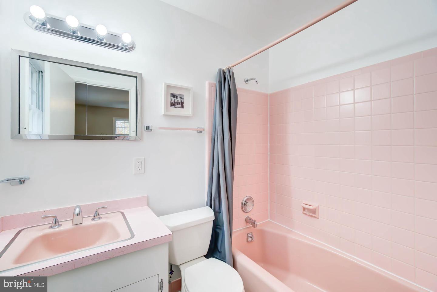 HOME ACRES - Residential Lease