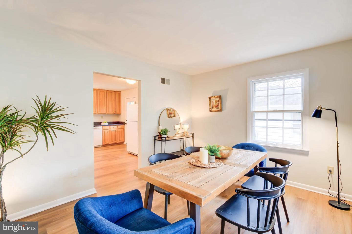 HOME ACRES - Residential Lease