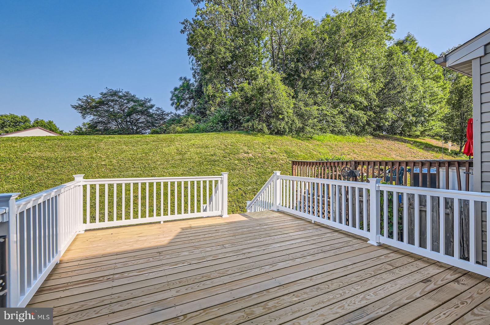 BRIGHT OAKS - Residential