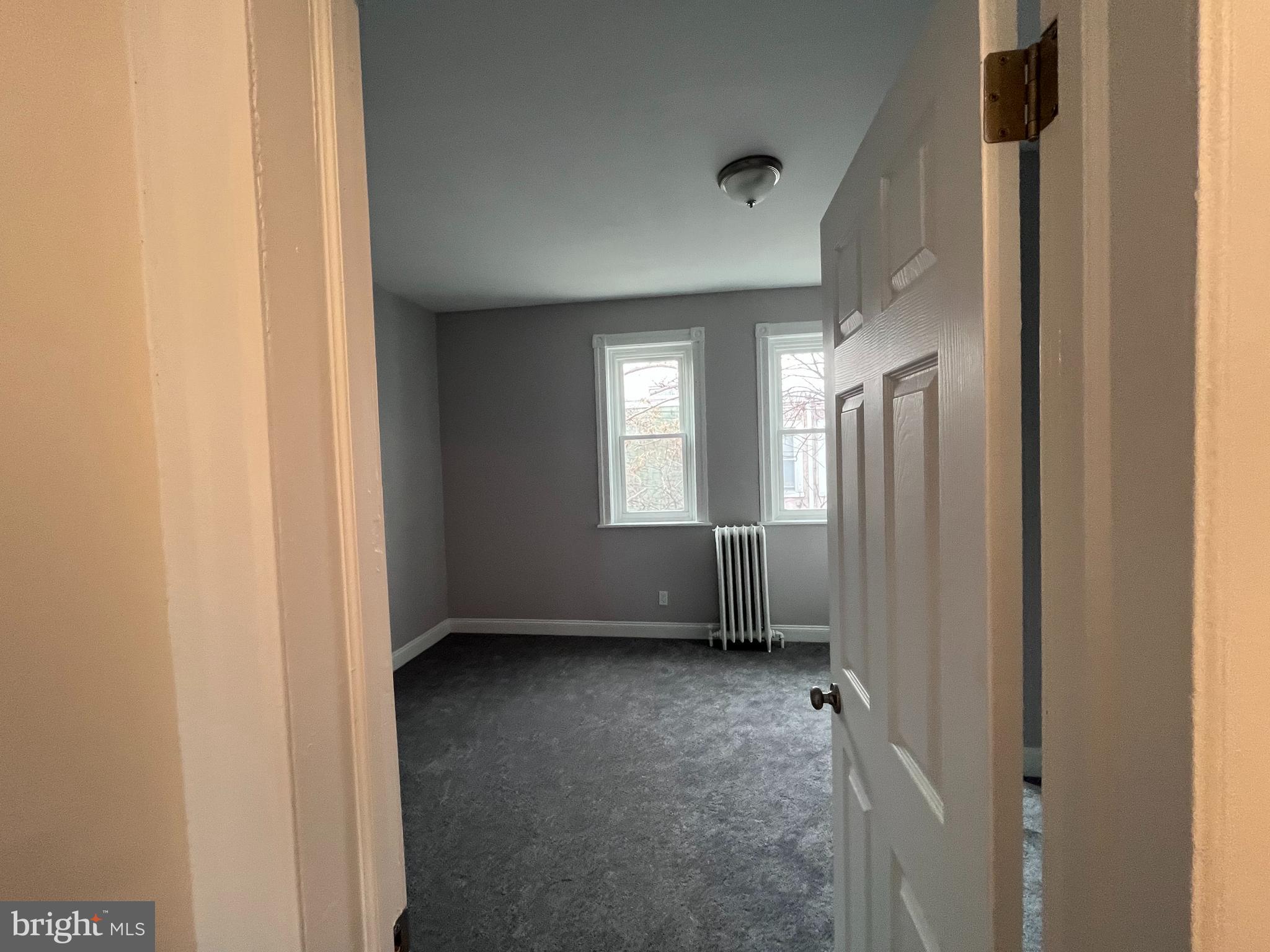 STRAWBERRY MANSION - Residential