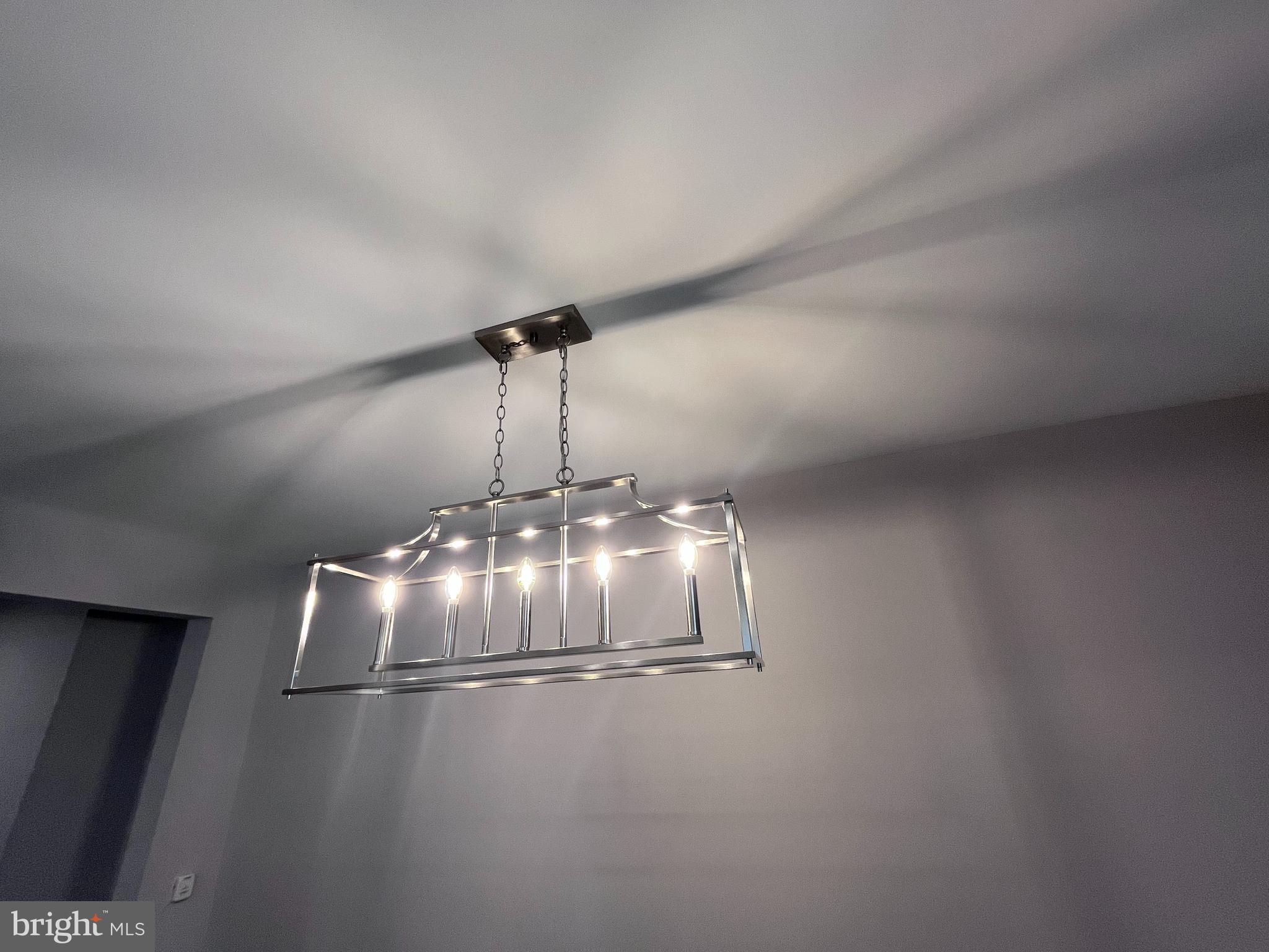 STRAWBERRY MANSION - Residential