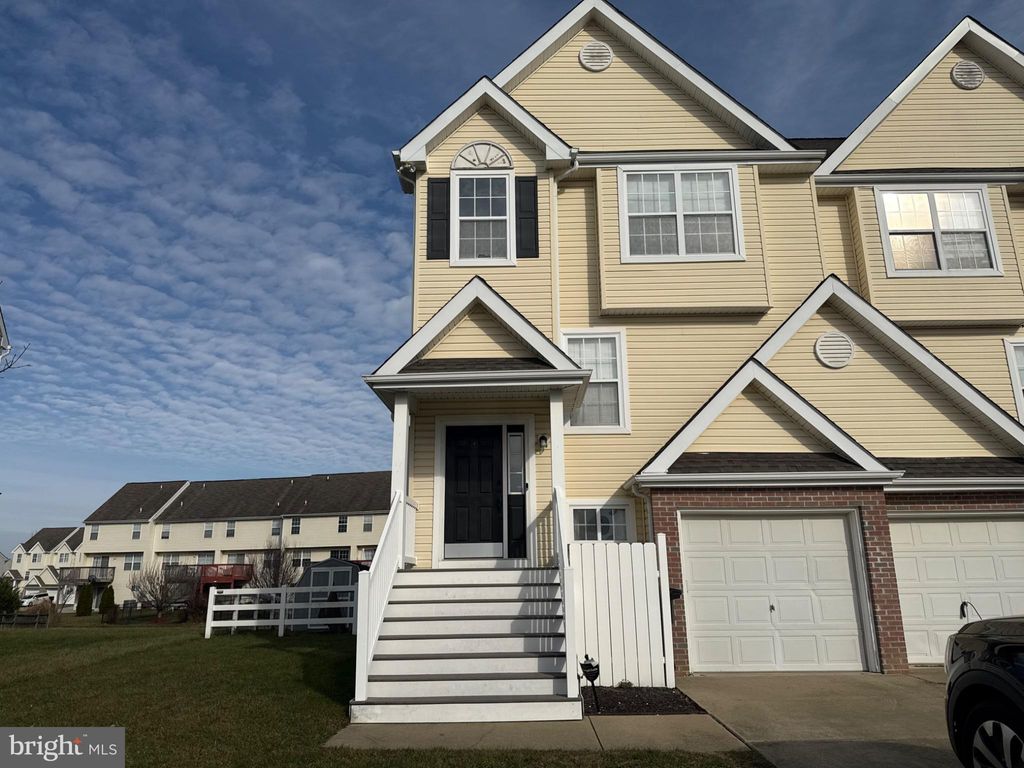 Photo of 259 E Sheldrake Circle, DOVER, DE 19904 (MLS # DEKT2043102)