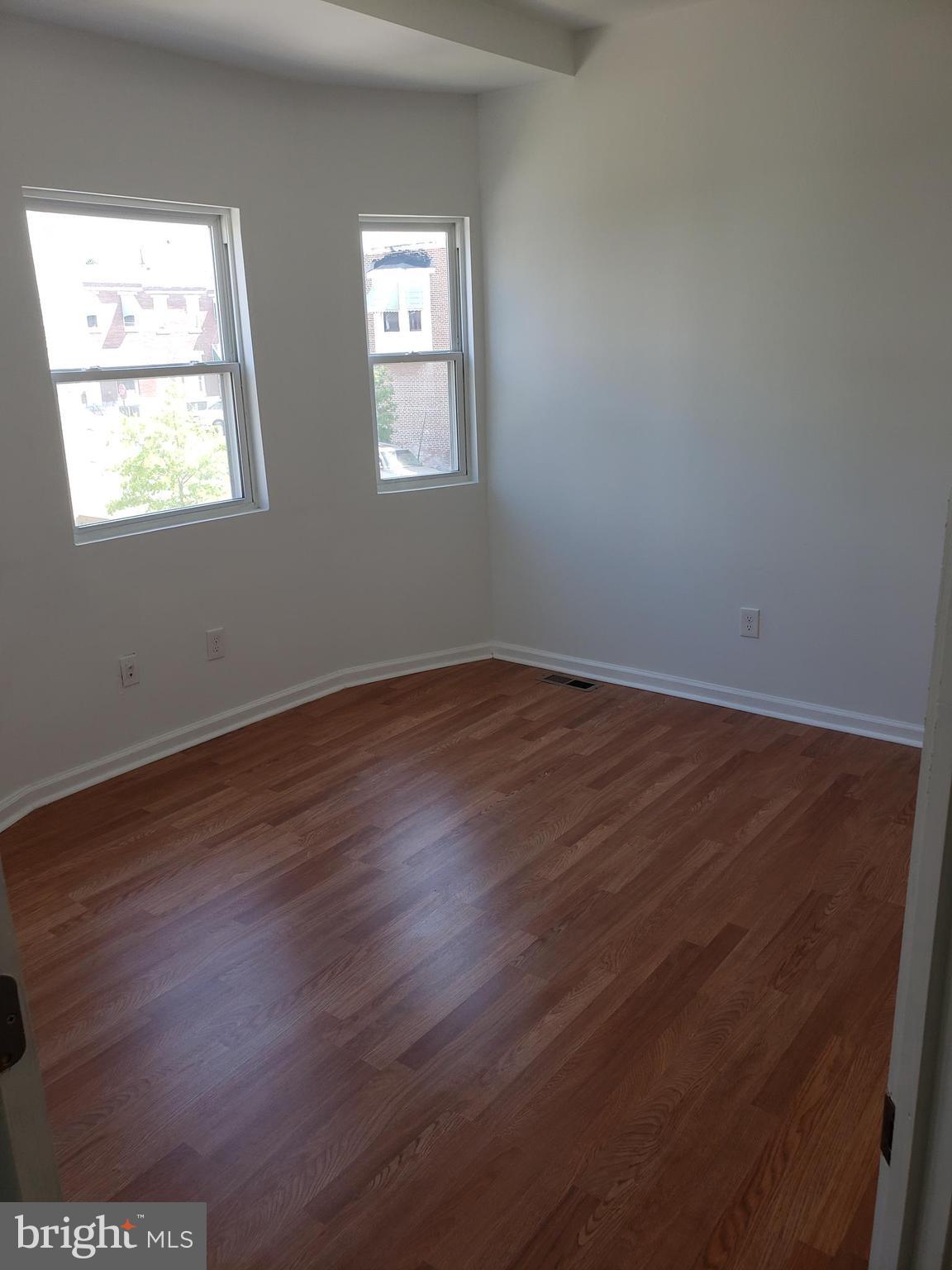 BROADWAY EAST - Residential Lease