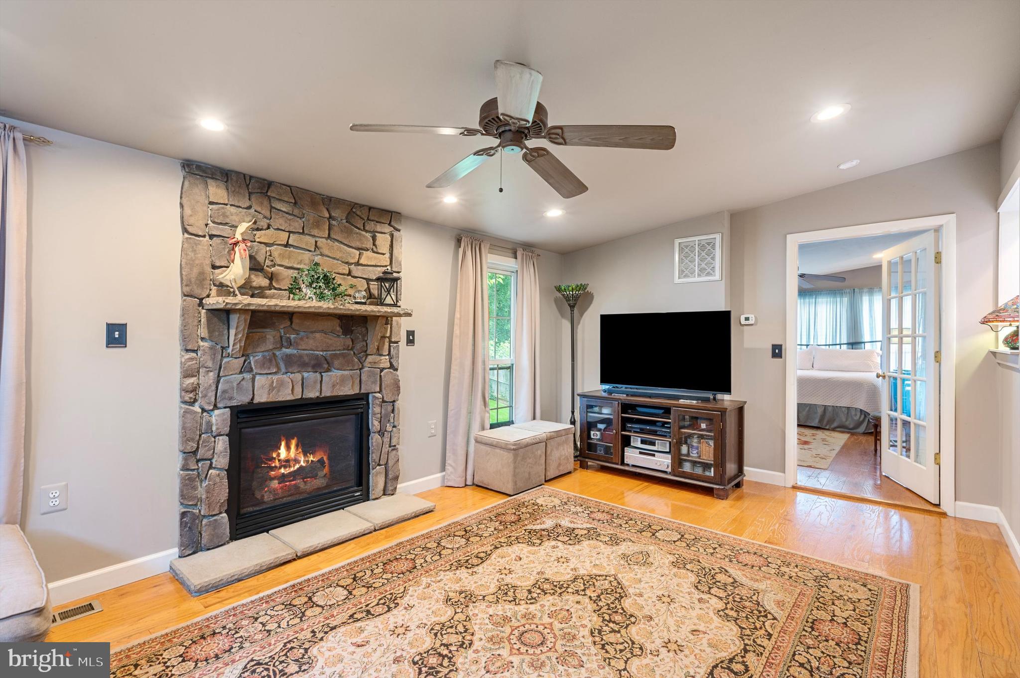 DALE CITY - Residential