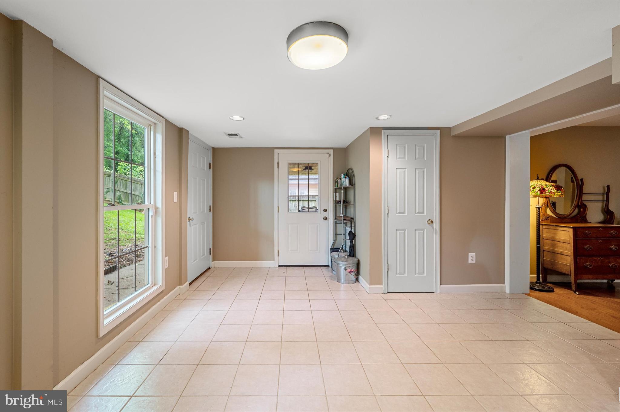 DALE CITY - Residential