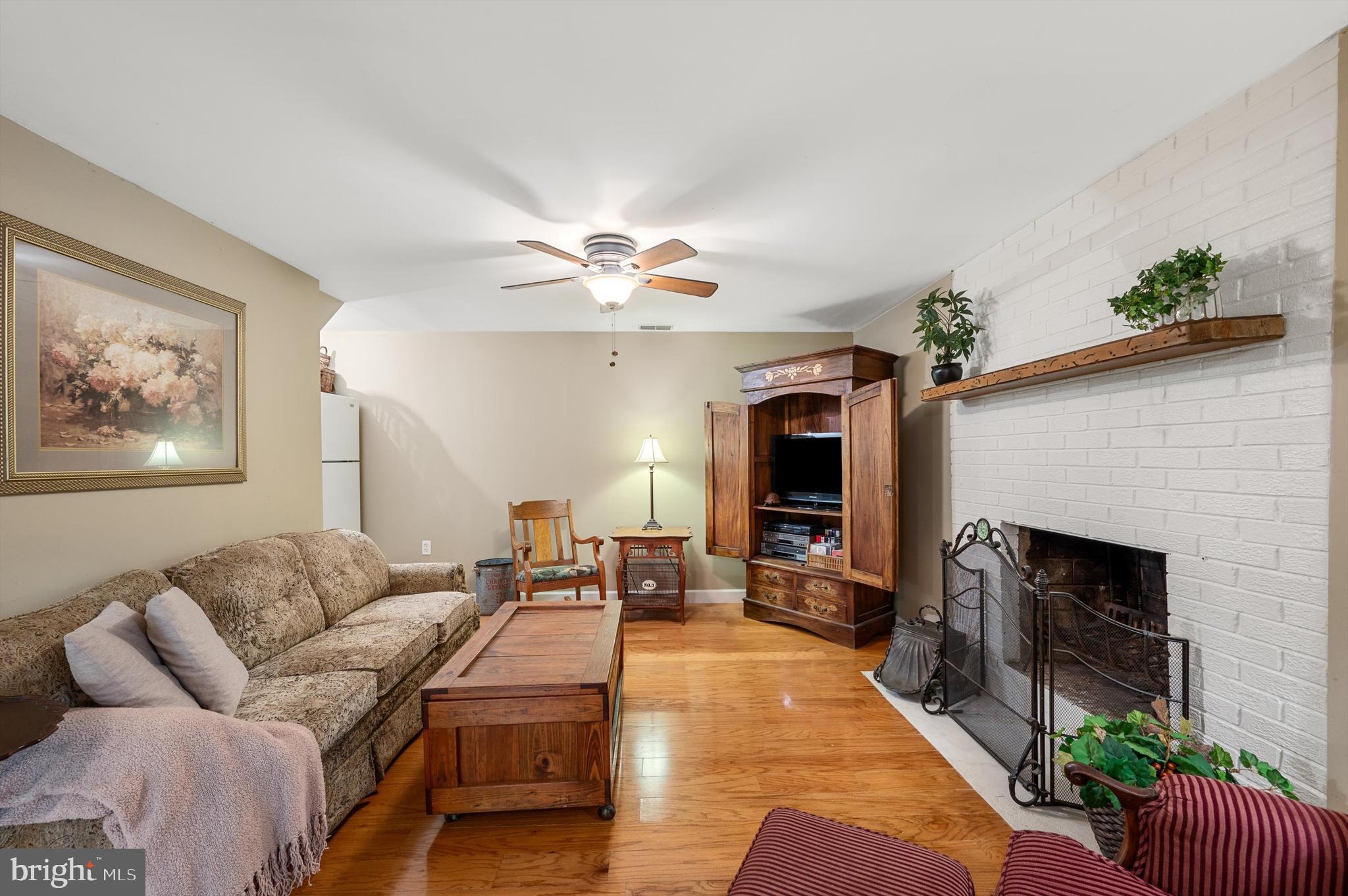 DALE CITY - Residential