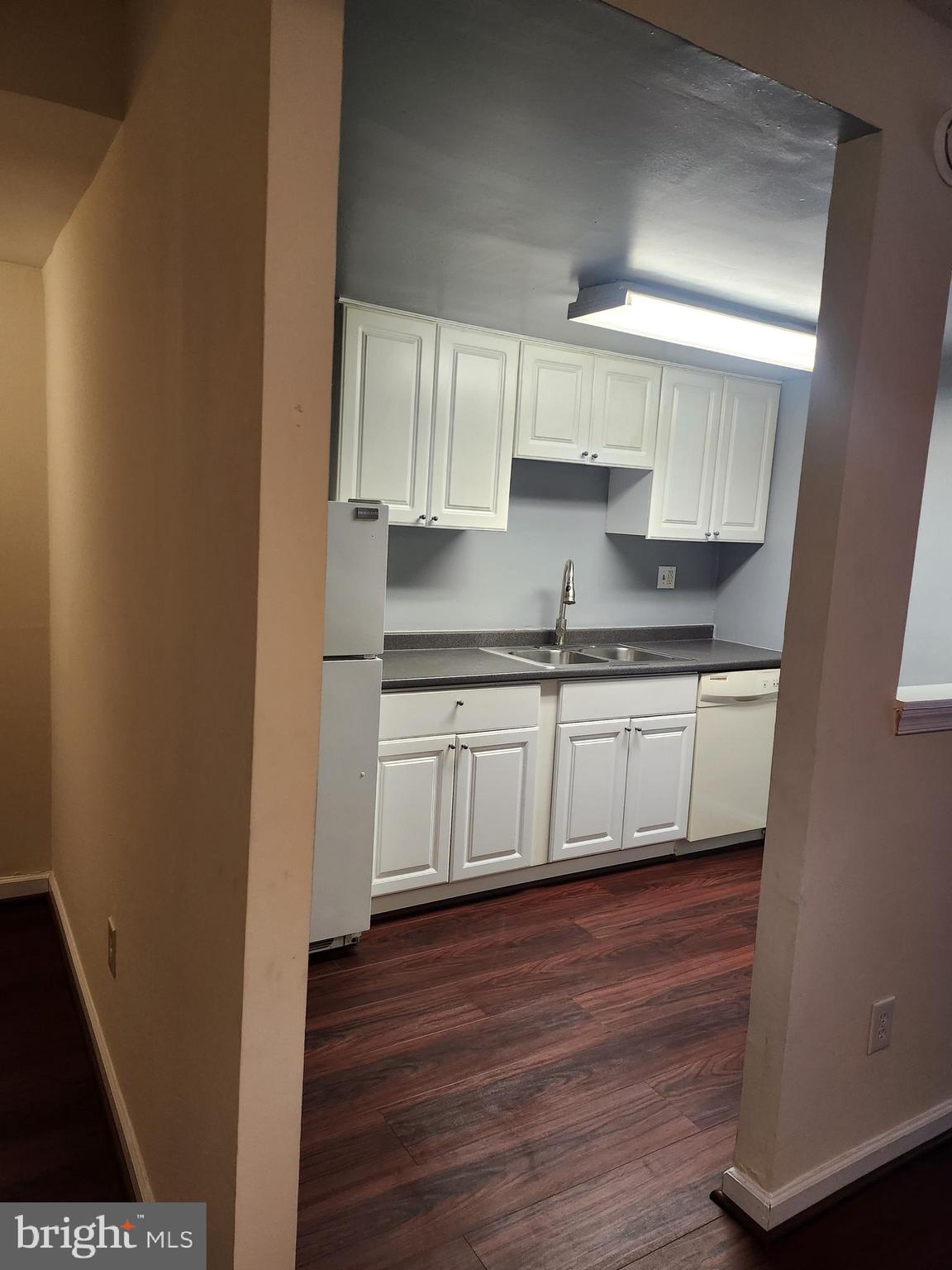 FRENCHMANS CREEK - Residential Lease