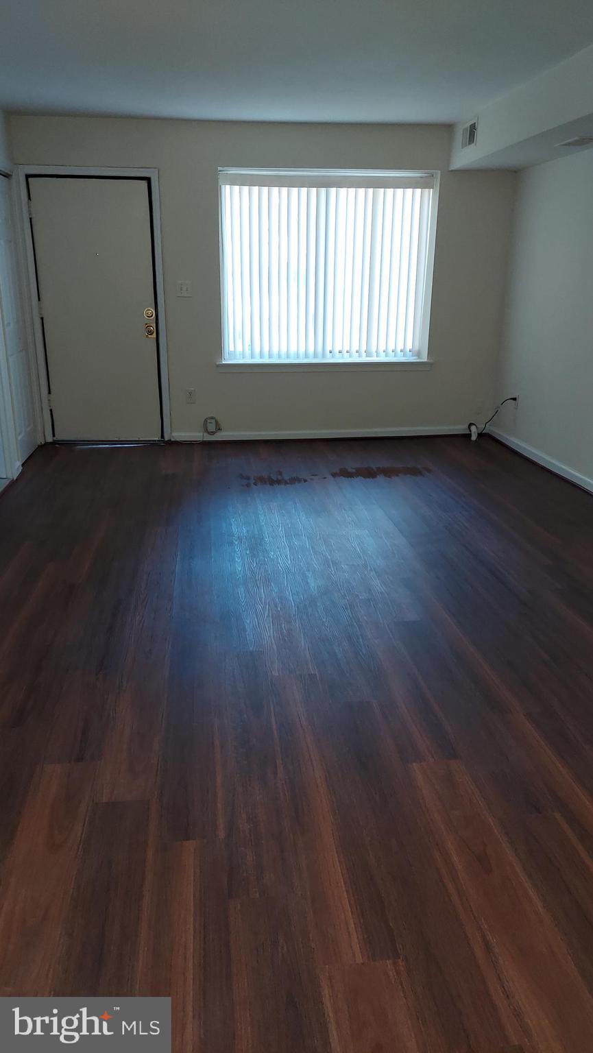 FRENCHMANS CREEK - Residential Lease