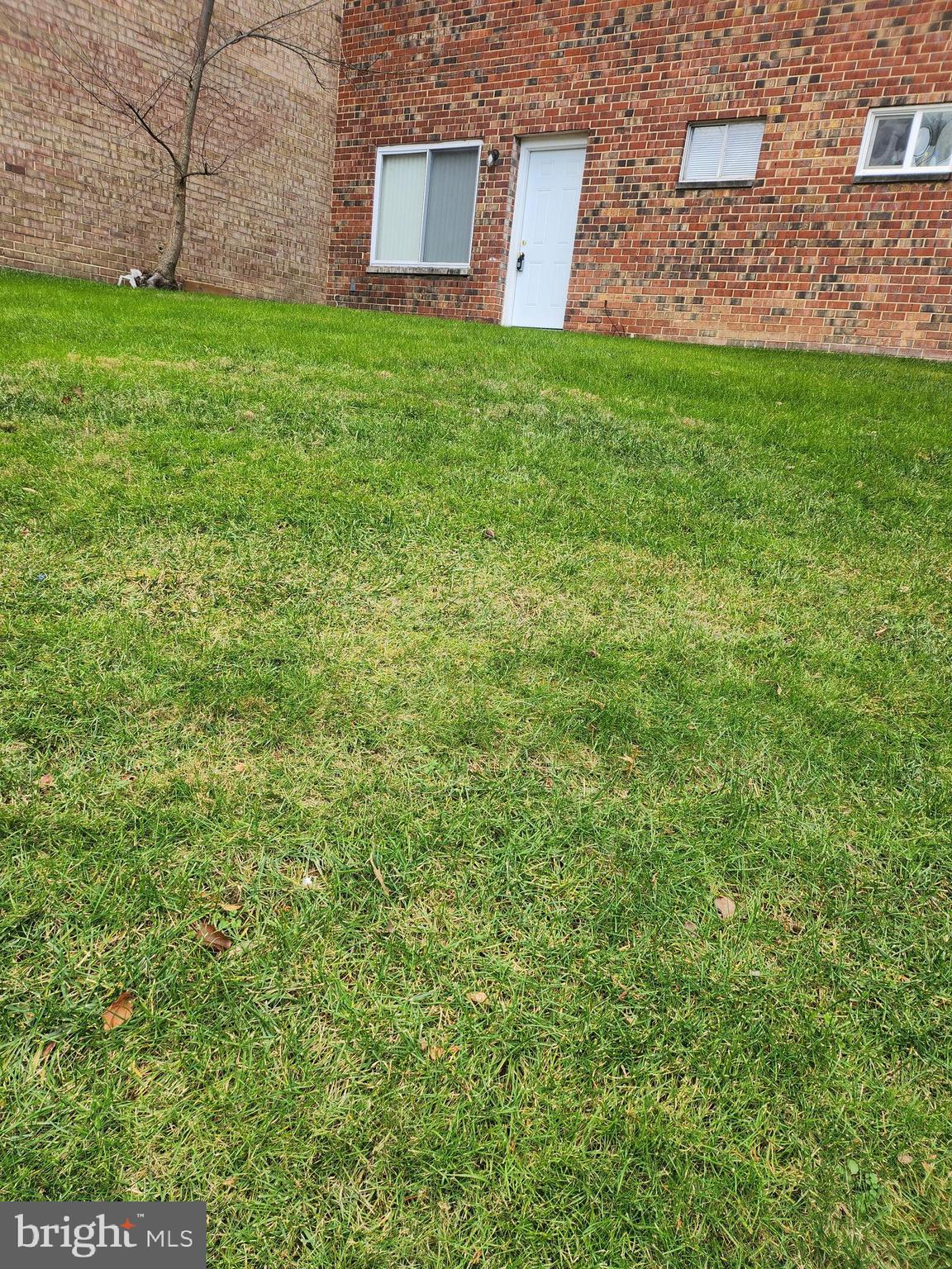 FRENCHMANS CREEK - Residential Lease