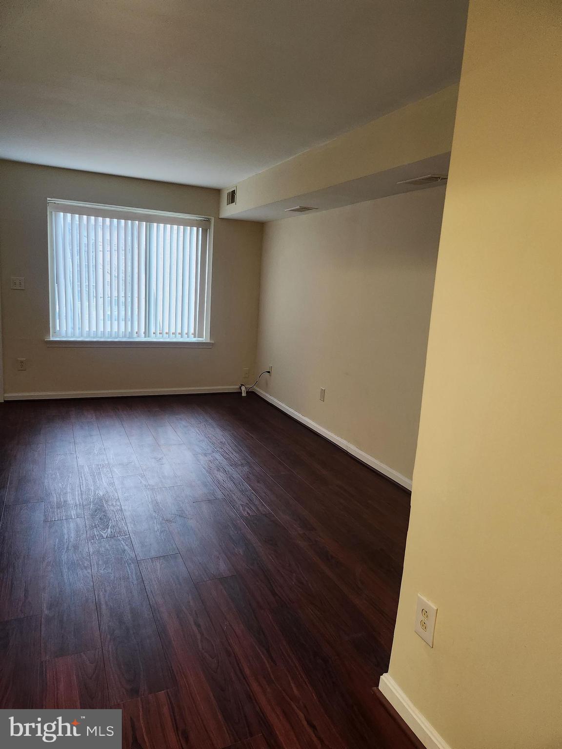 FRENCHMANS CREEK - Residential Lease