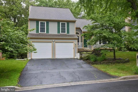 2723 Deer Ridge Drive, Silver Spring, MD MLS: MDMC2181042