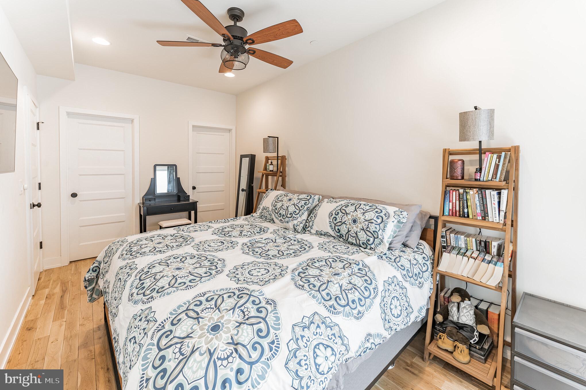 LUDLOW - Residential