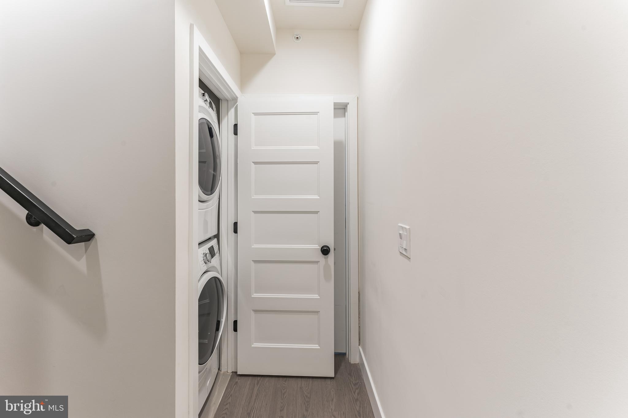 LUDLOW - Residential