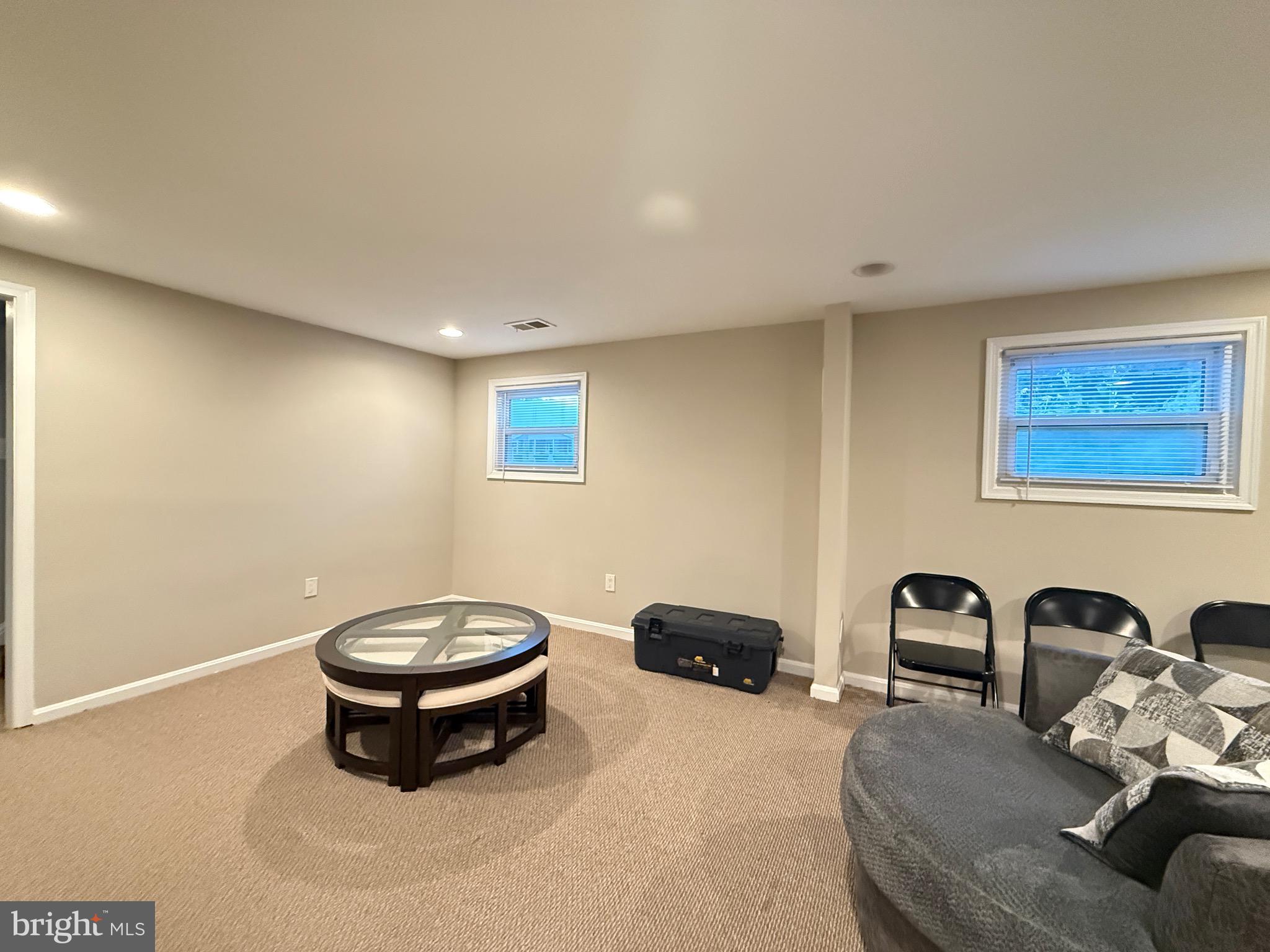 BELLE FONTE - Residential Lease