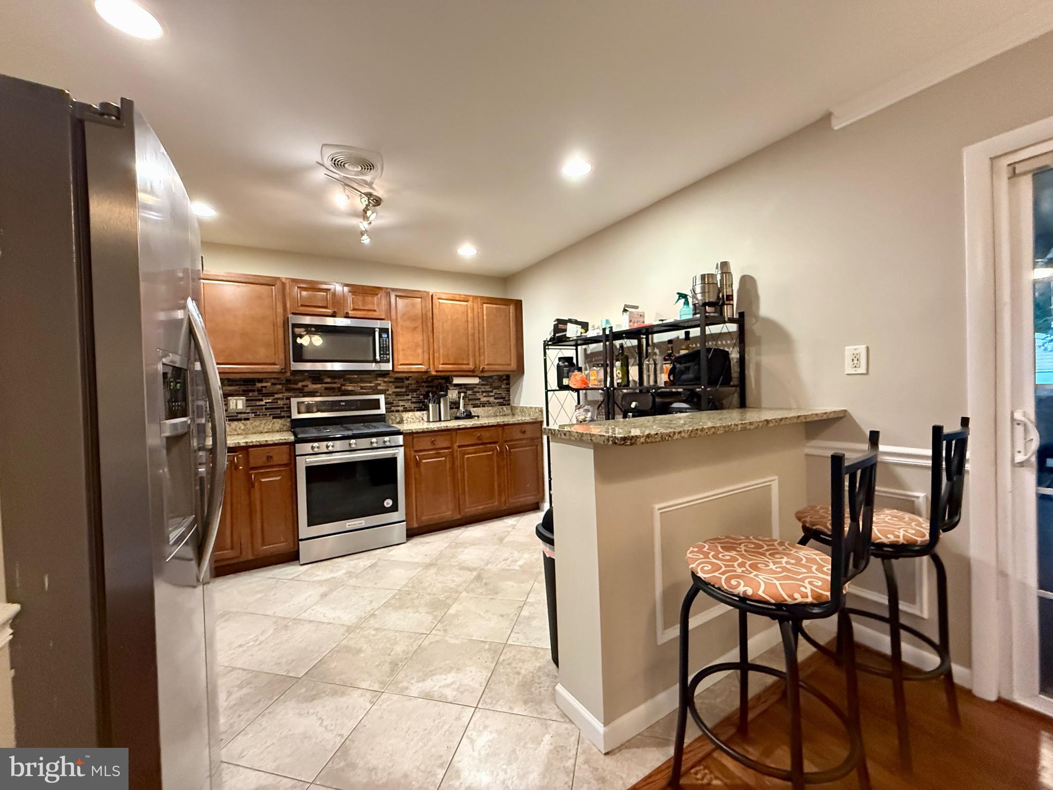 BELLE FONTE - Residential Lease