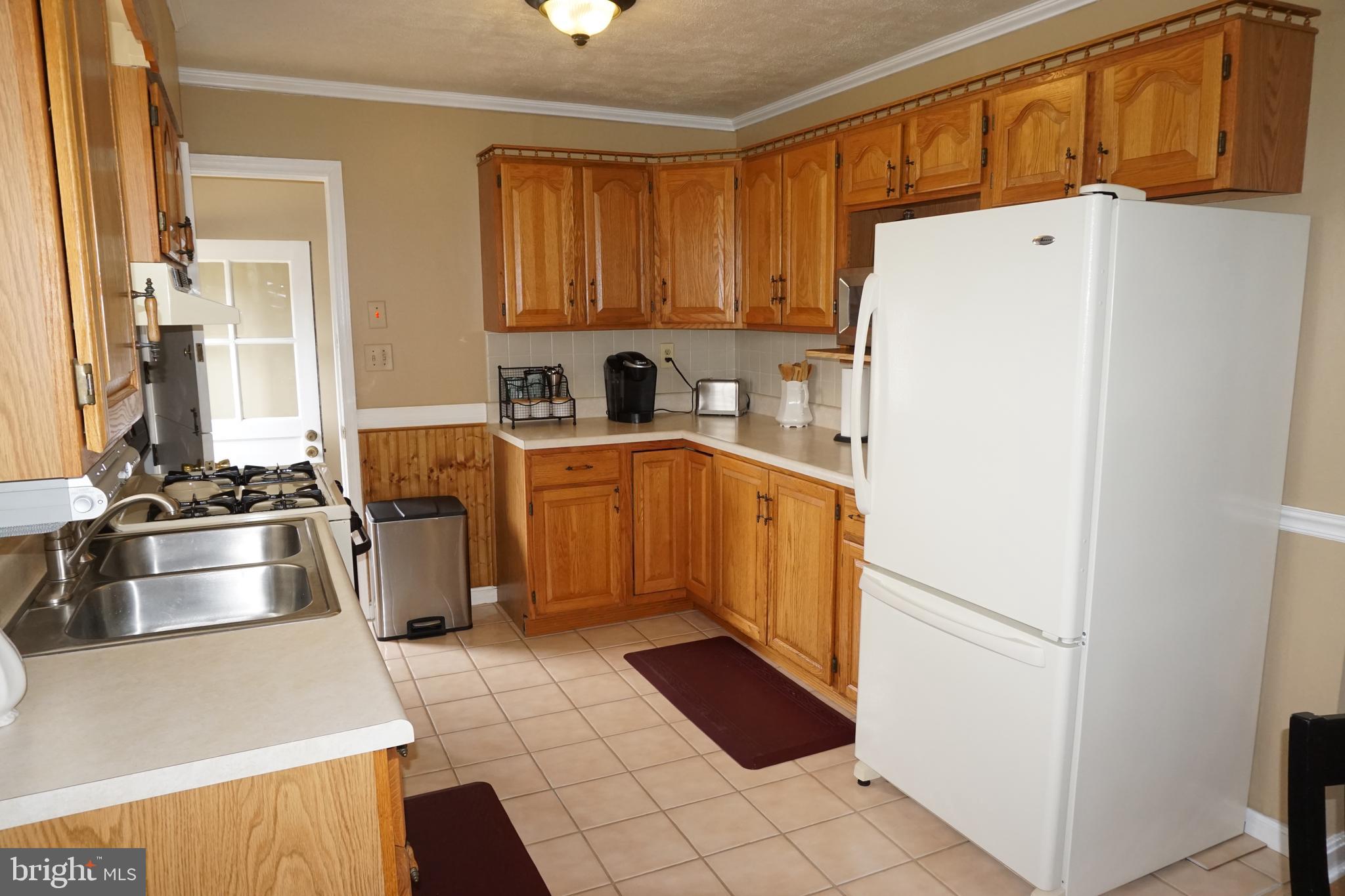 ARUNDEL HILLS - Residential