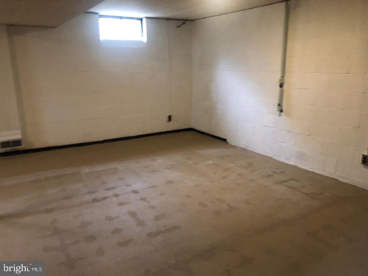 ARUNDEL HILLS - Residential