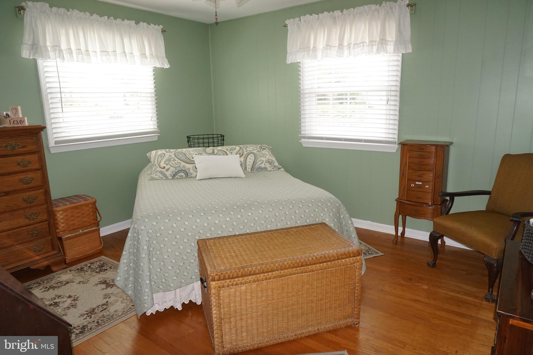 ARUNDEL HILLS - Residential