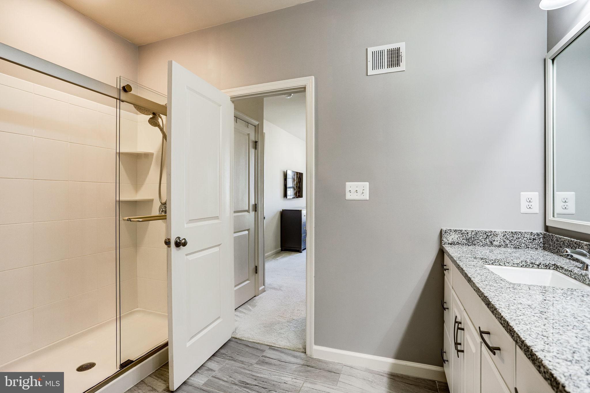 RIDGES AT LOUDOUN VALLEY - Residential