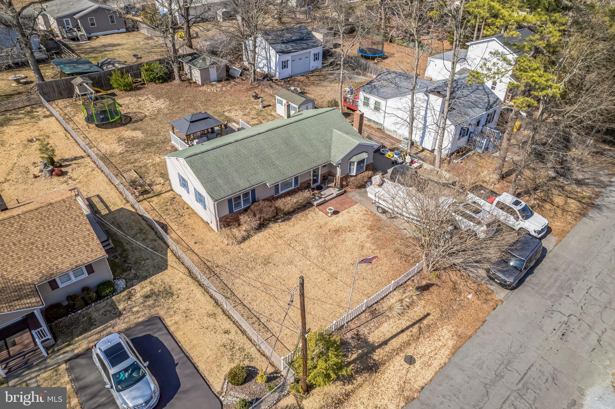 FRANKLIN MANOR - Residential