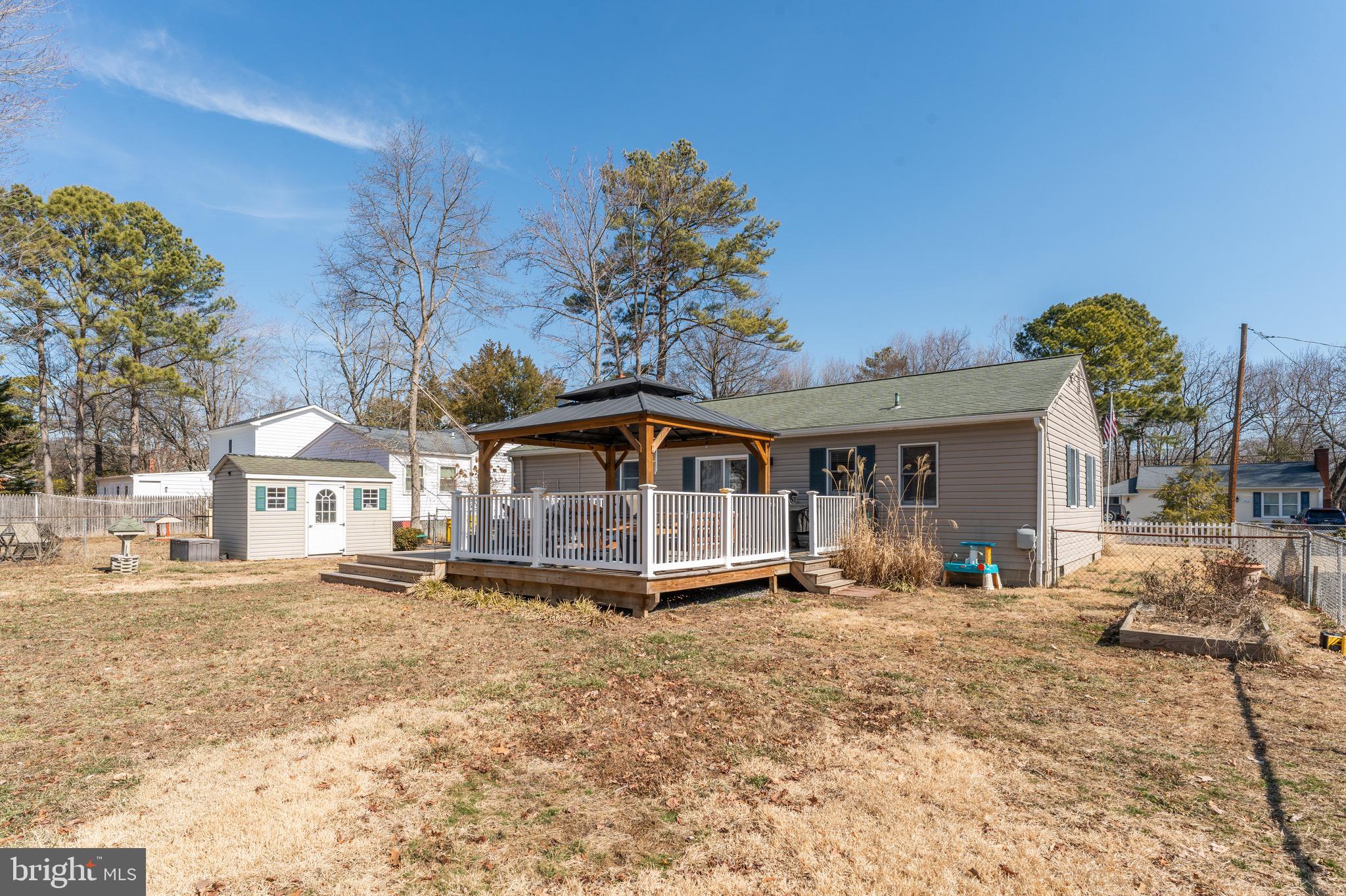 FRANKLIN MANOR - Residential