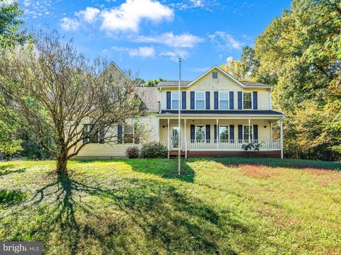 Homes For Sale - 17259 Creekside Drive<br/> BRANDYWINE, MD 20613