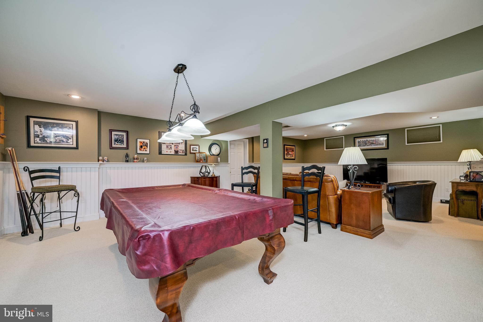 CEDAR CREEK ESTATES - Residential