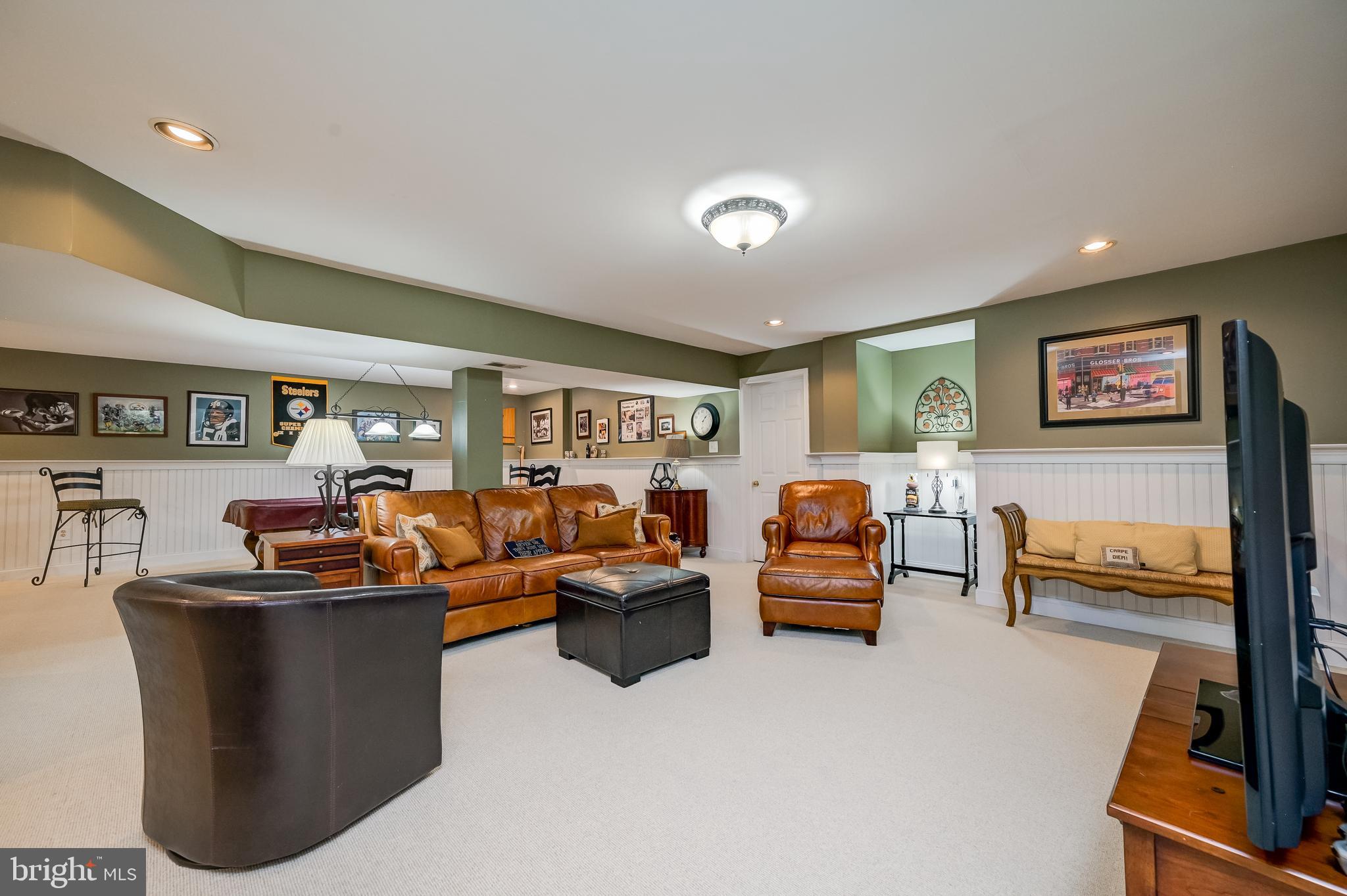 CEDAR CREEK ESTATES - Residential