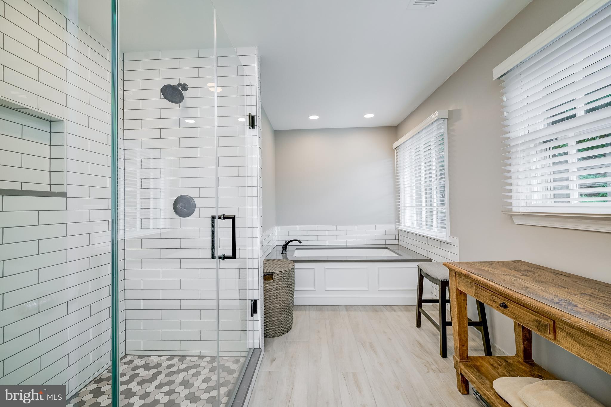 CEDAR CREEK ESTATES - Residential