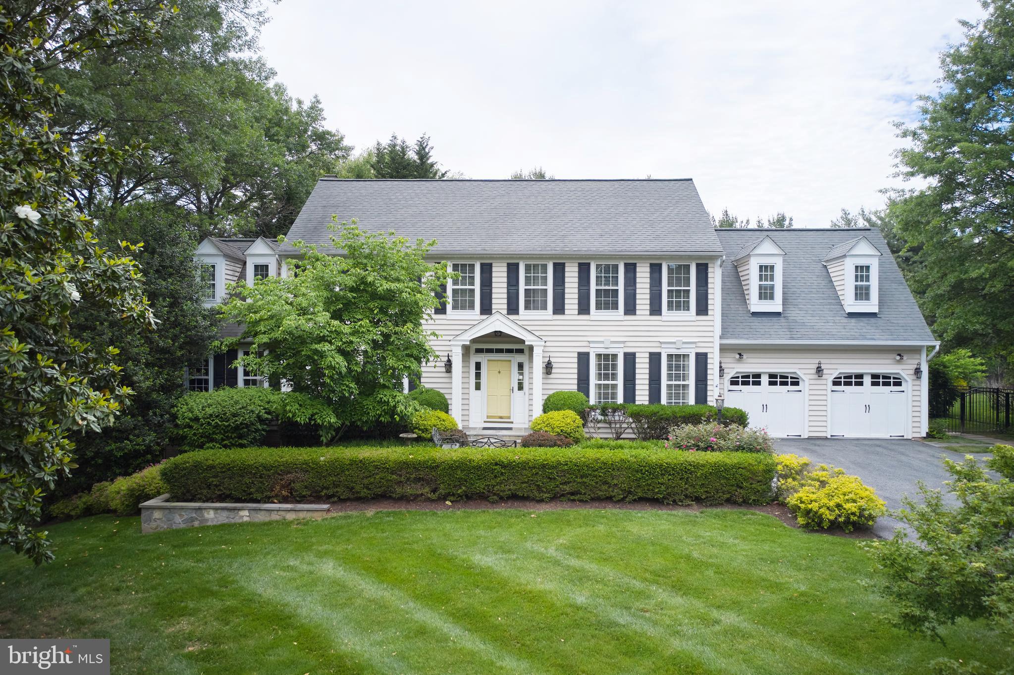 17628 CHARITY LANE