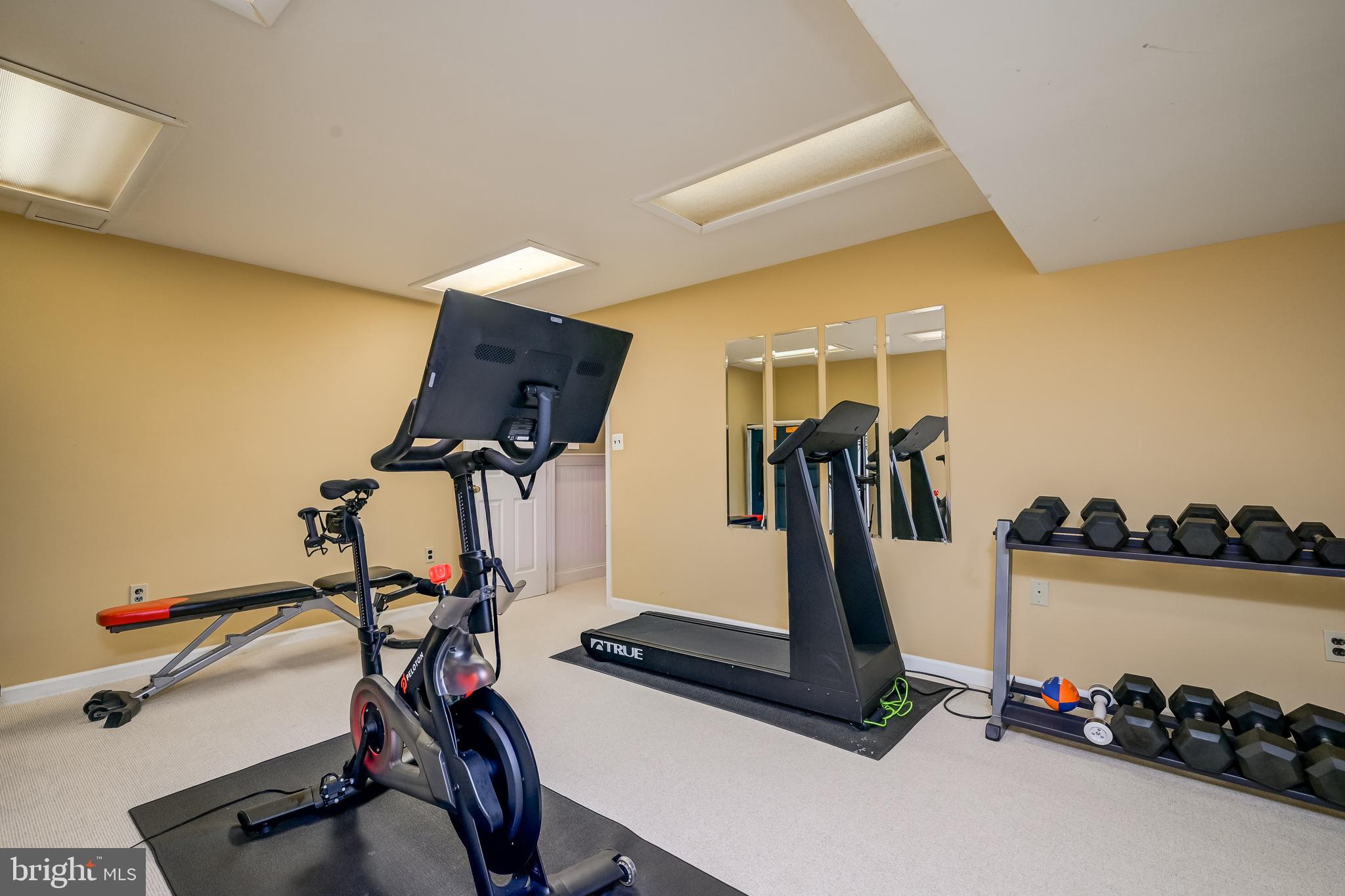 CEDAR CREEK ESTATES - Residential