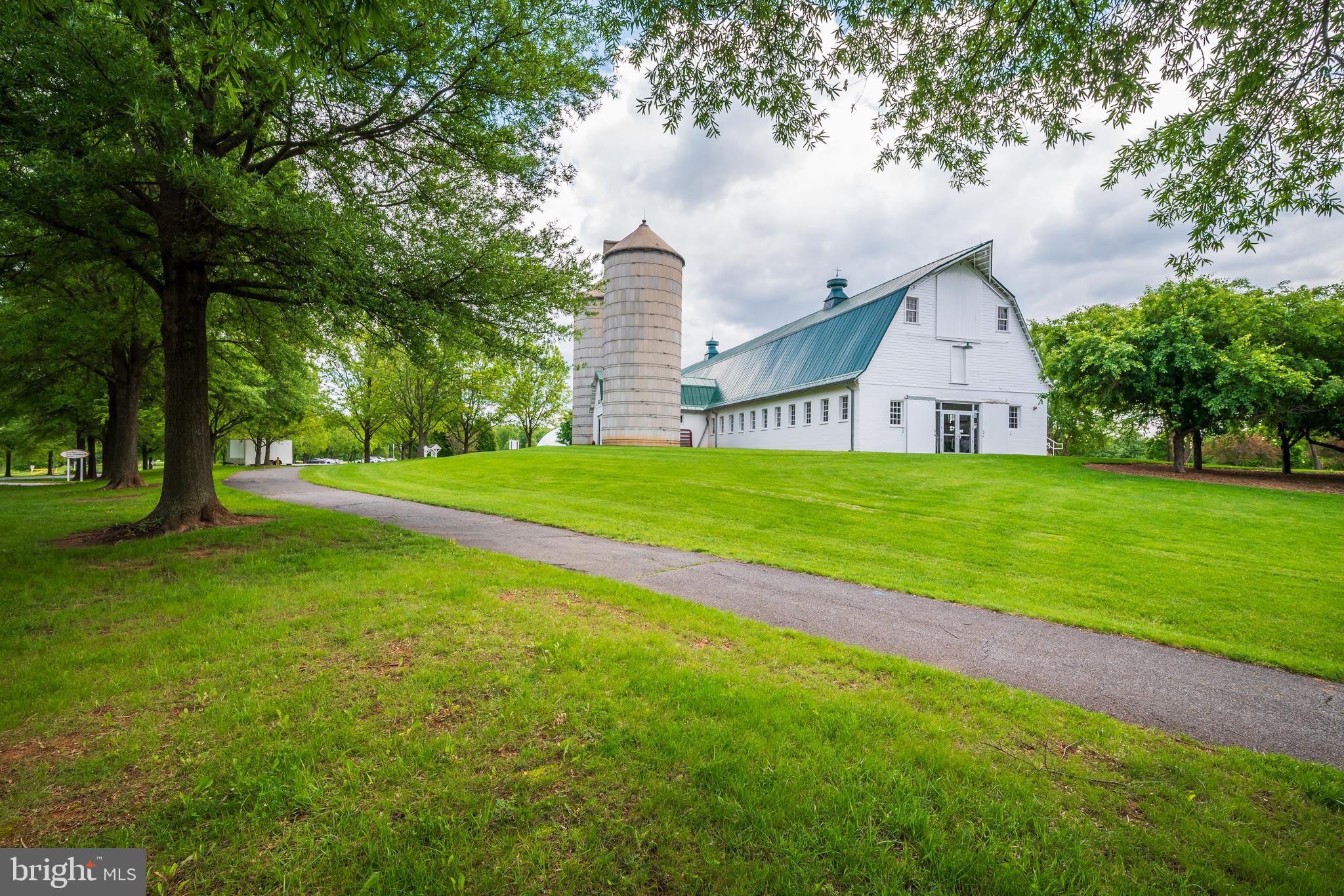 CEDAR CREEK ESTATES - Residential
