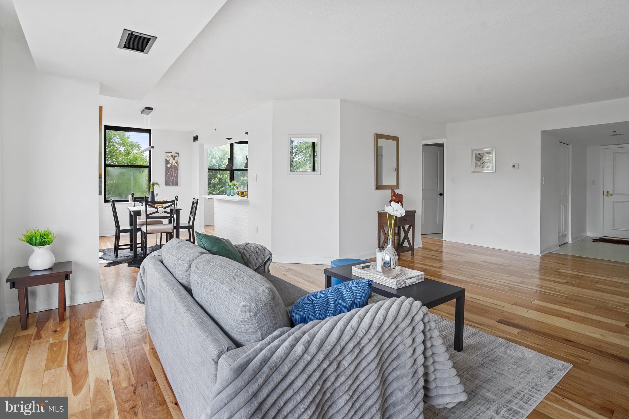 5000 BATTERY LANE 501