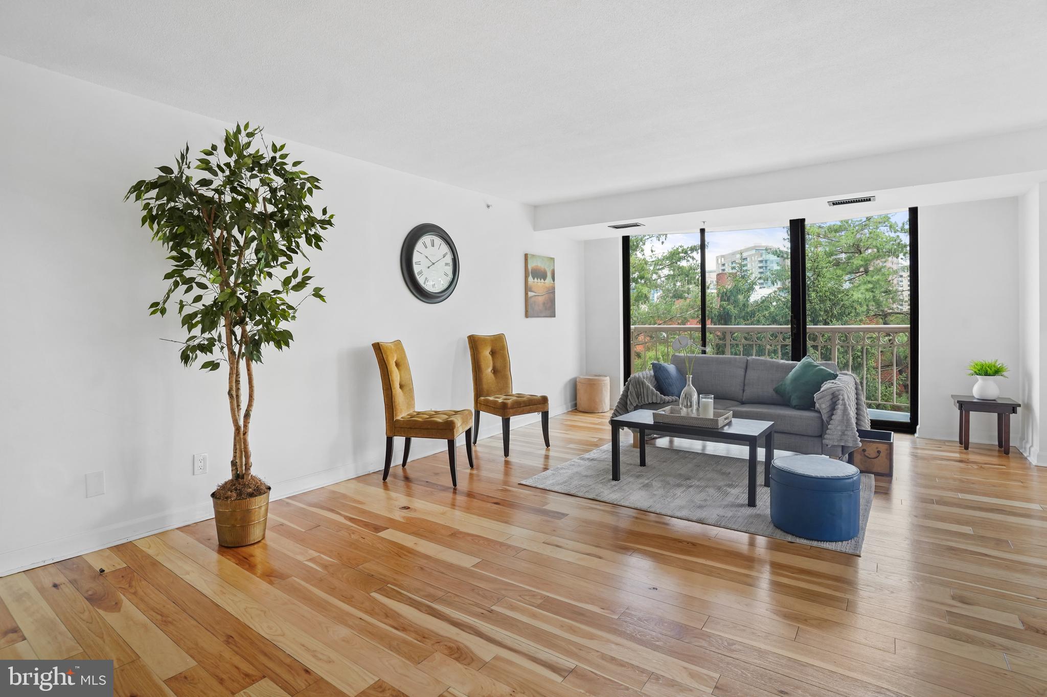 5000 BATTERY LANE 501