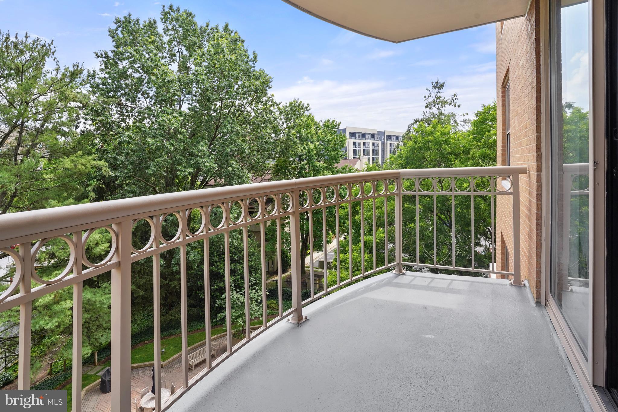 5000 BATTERY LANE 501