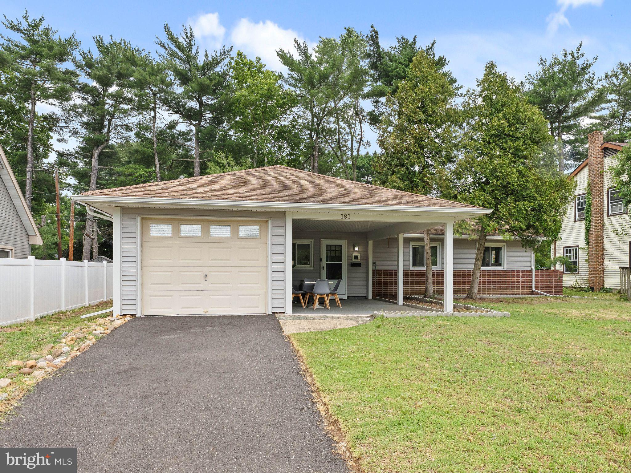 181 SOMERSET DRIVE