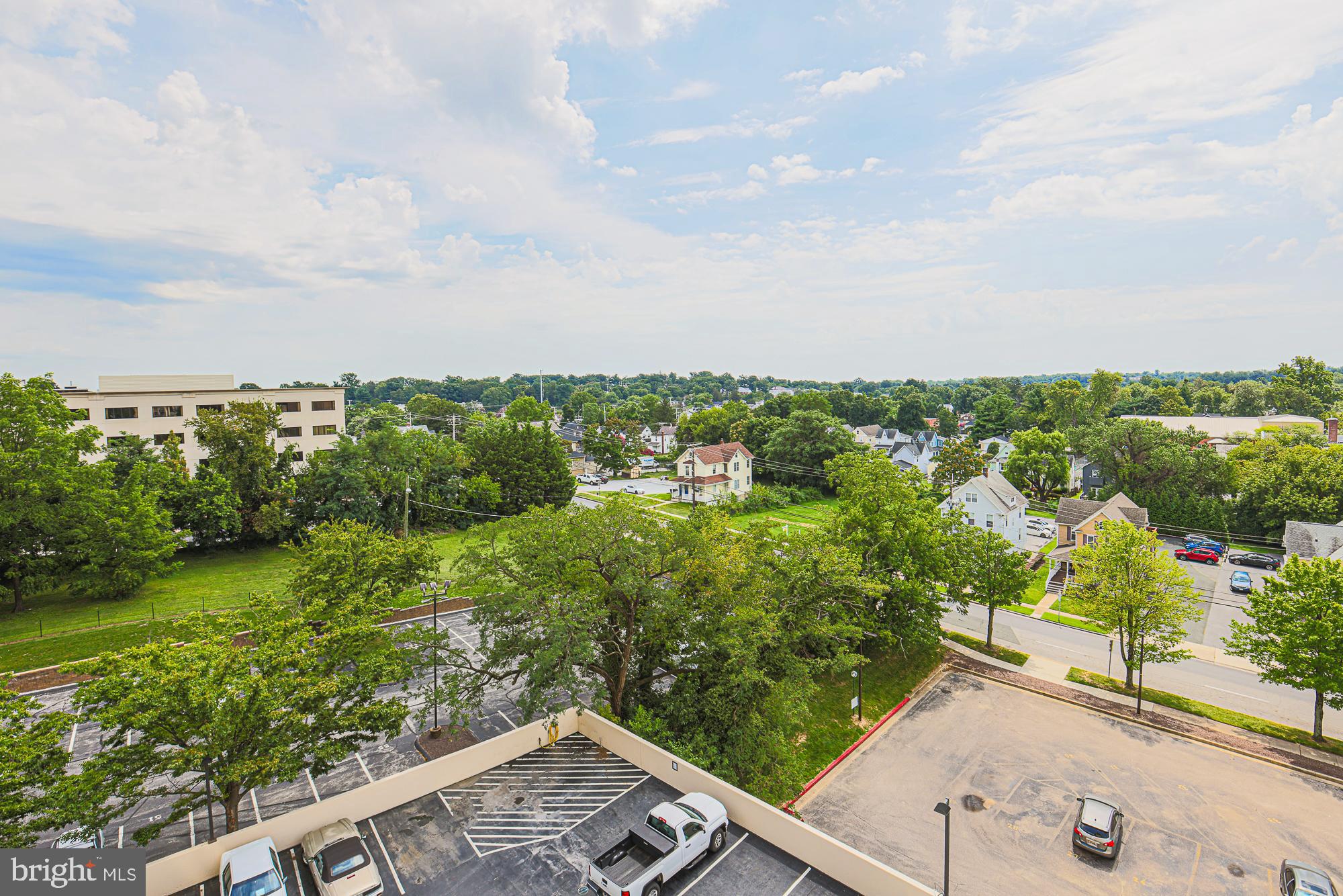 RIDGELY TOWSON CENTER - Residential