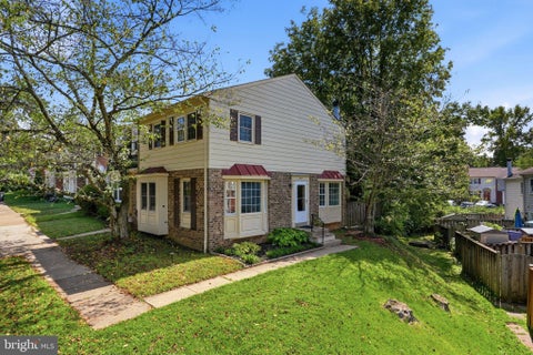 Photo of 4871 Nash Drive, FAIRFAX, VA 22032 (MLS # VAFX2339308)