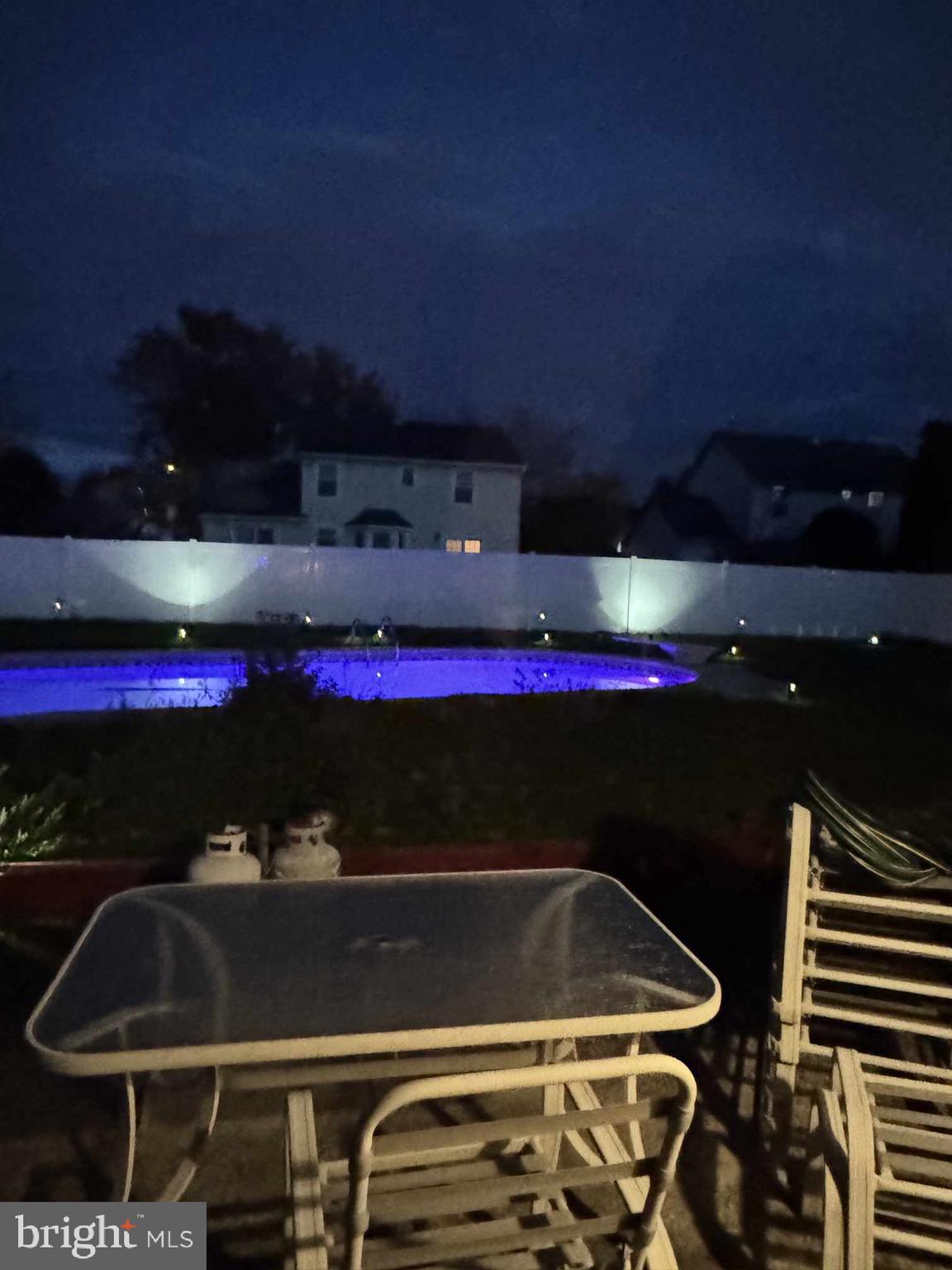 MAYFAIR MEADOWS - Residential