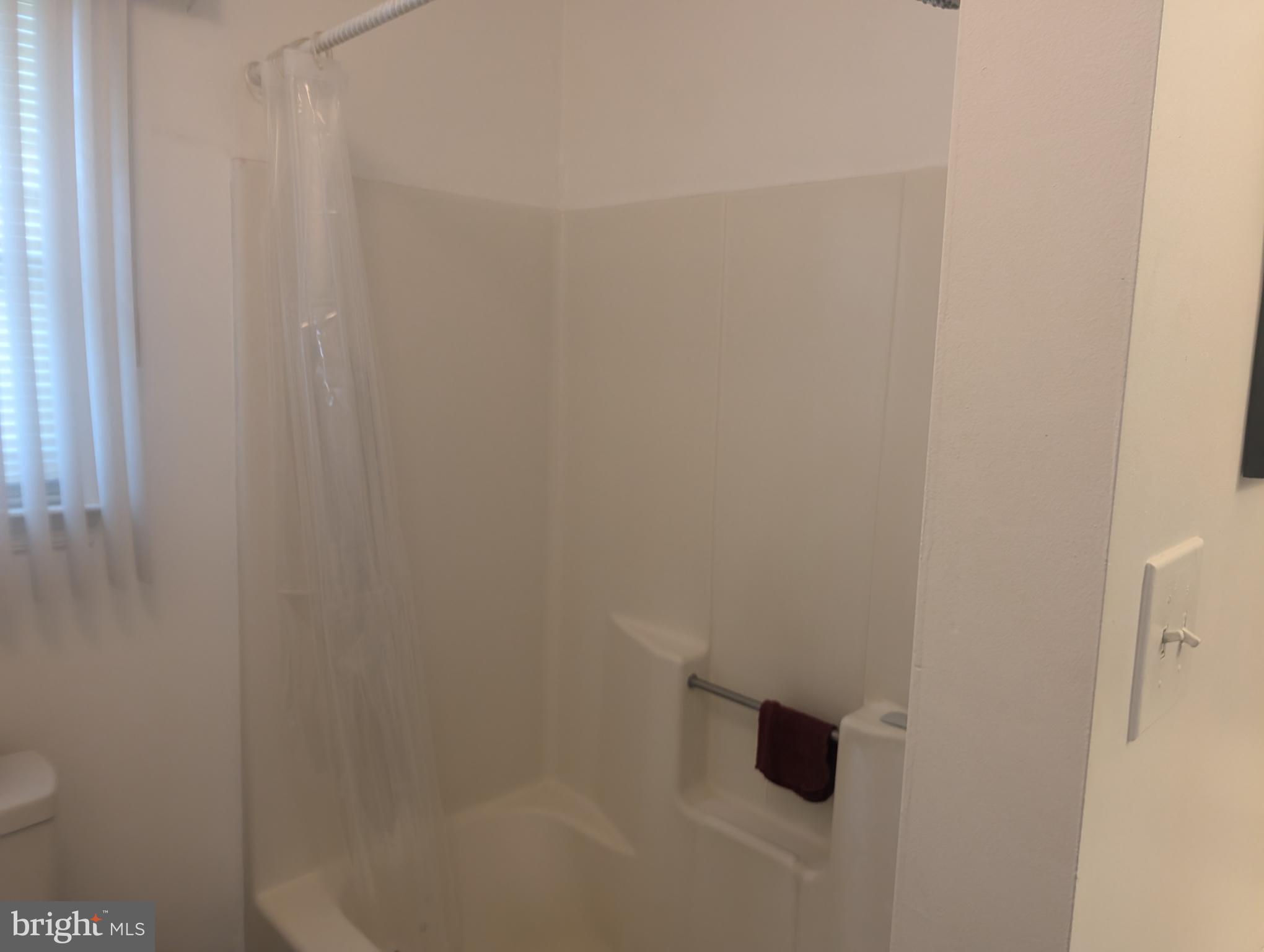 MAYFAIR MEADOWS - Residential