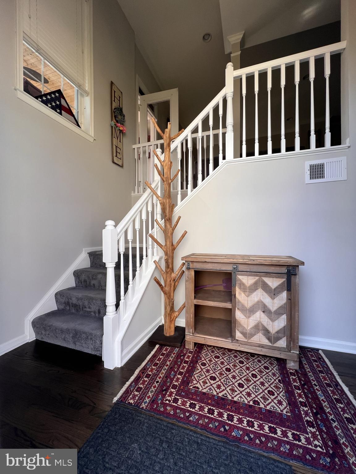 CASCADES - Residential Lease