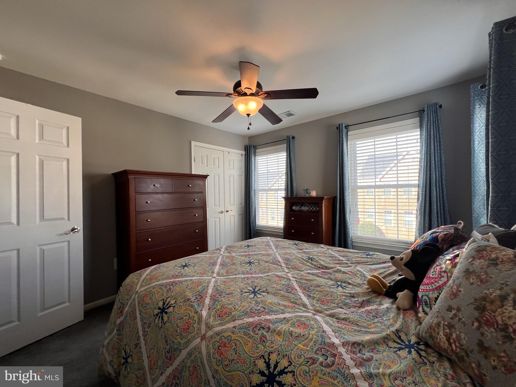 CASCADES - Residential Lease