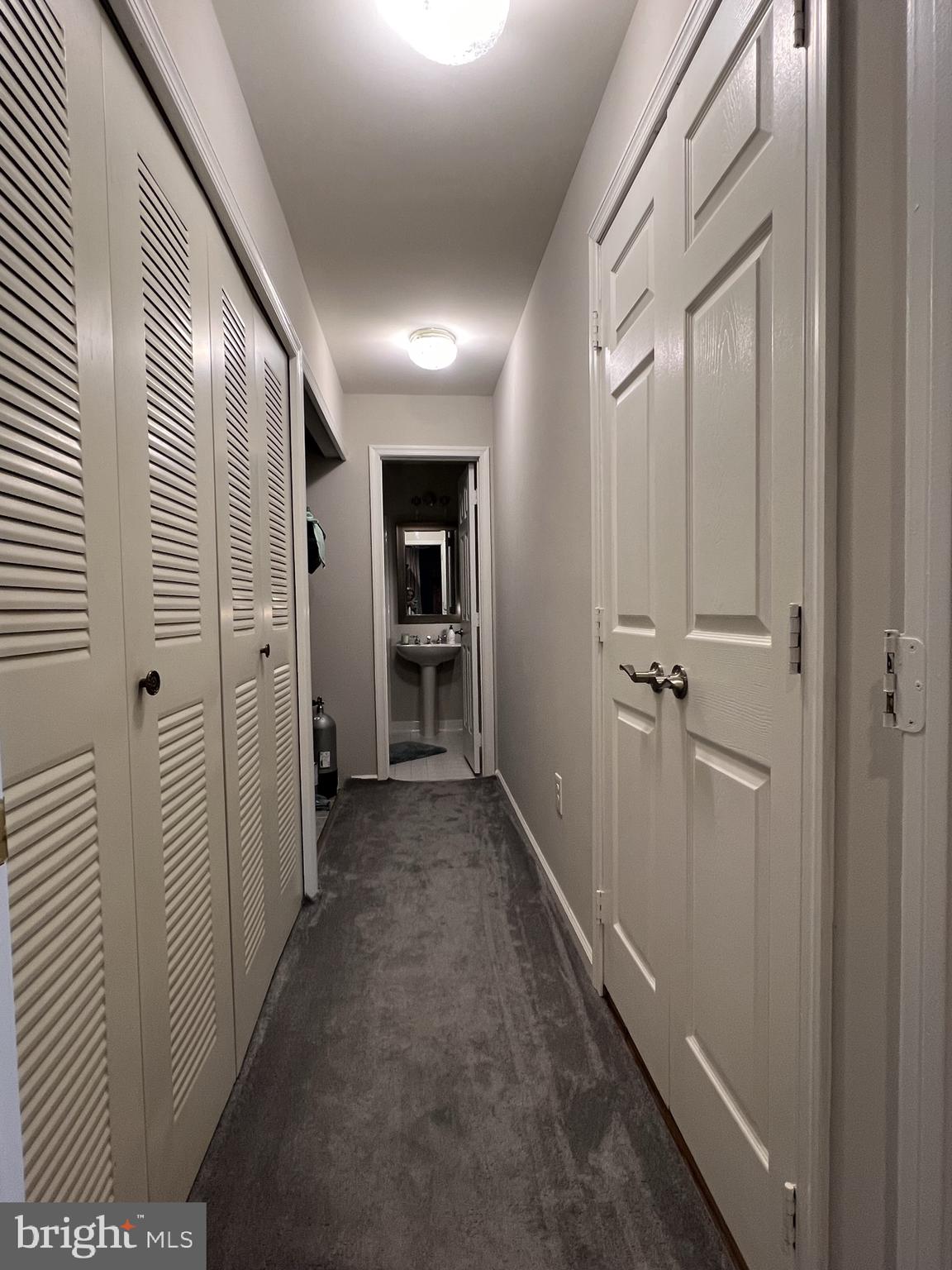 CASCADES - Residential Lease