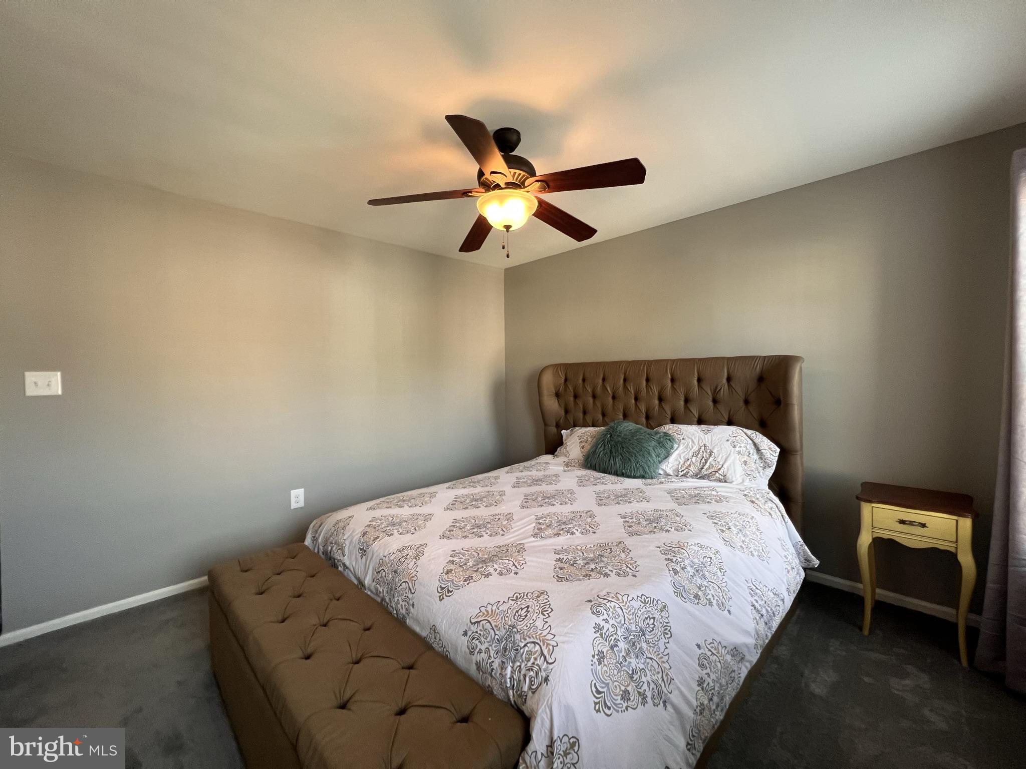 CASCADES - Residential Lease