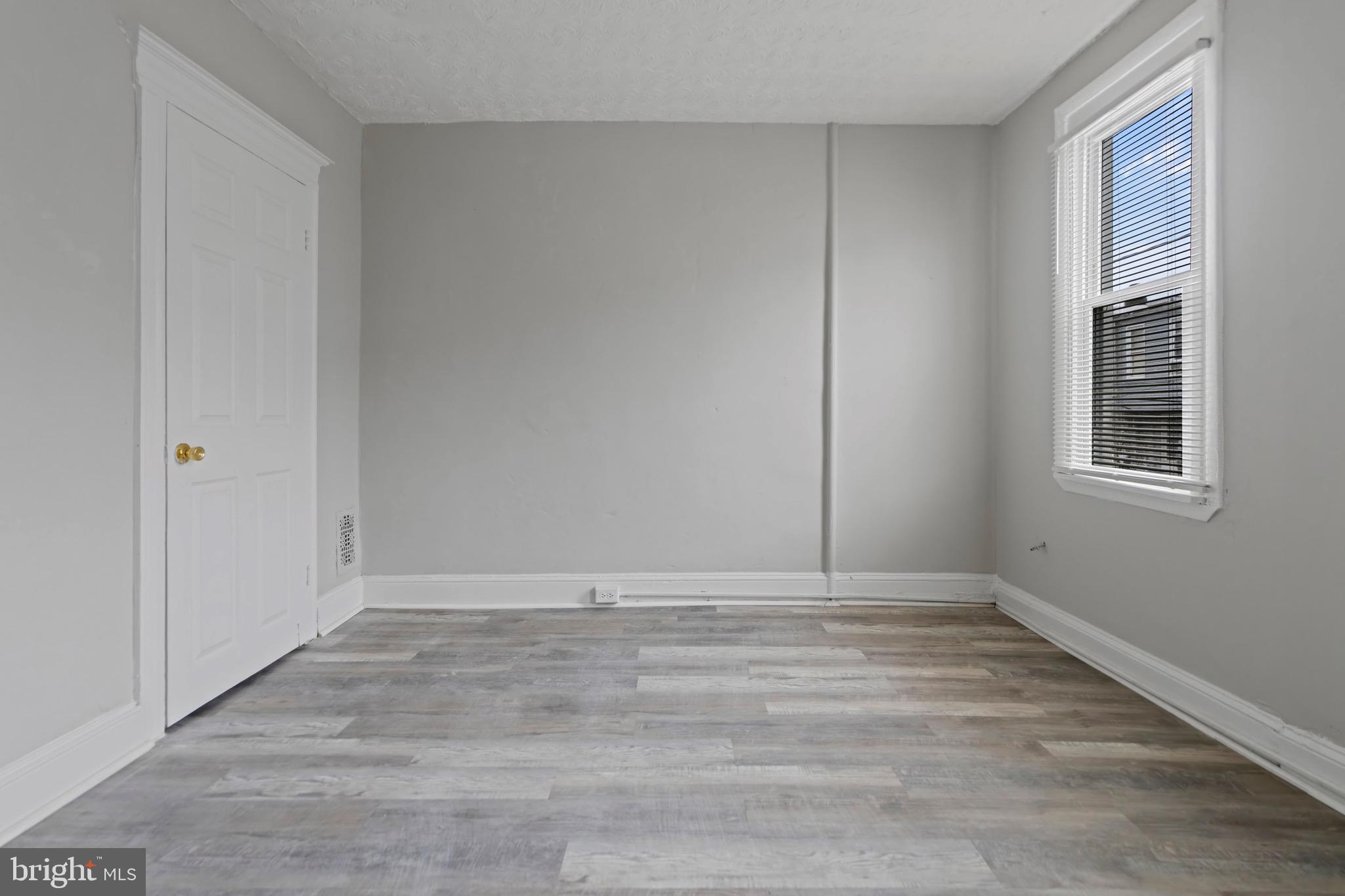 MCELDERRY PARK - Residential Lease